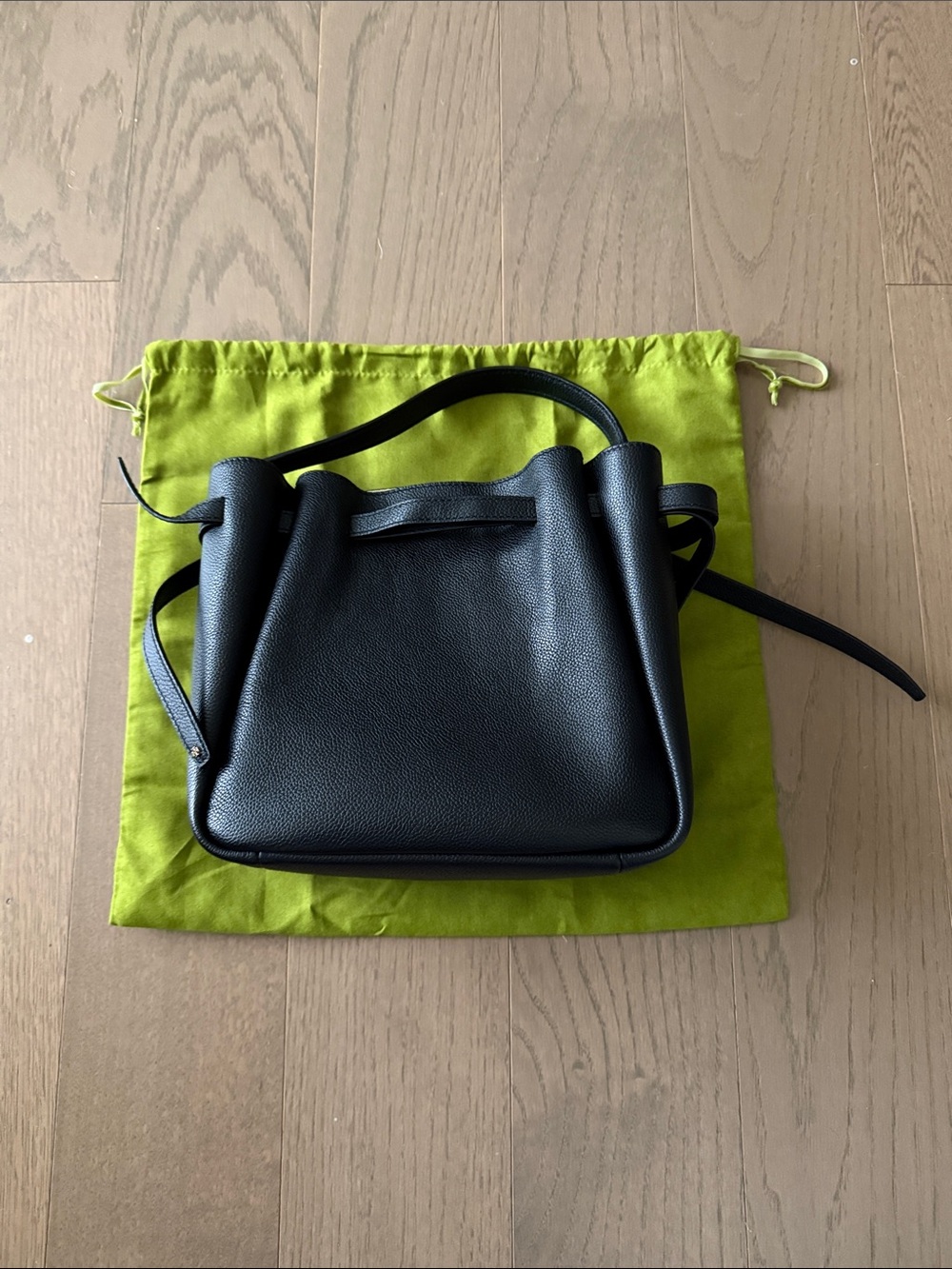 🆕 Tory Burch Romy bucket bag - Picture 4 of 14